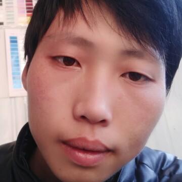 爱搞笑的易买得头像
