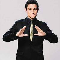 拐弯掉坑里13128头像