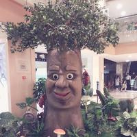 一个奇怪的坦克车主头像