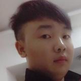 何晨曦丶头像