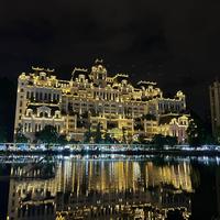 高级松鼠vF头像