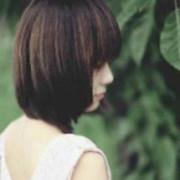 以茜为贵的个人资料头像