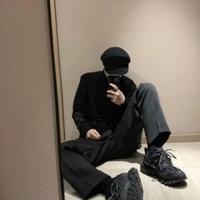 雨夜小巷子头像