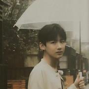 FBI爱吃小朋友的个人资料头像