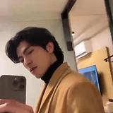 我不是宋威龙Alex头像