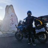 波哥骑摩托头像