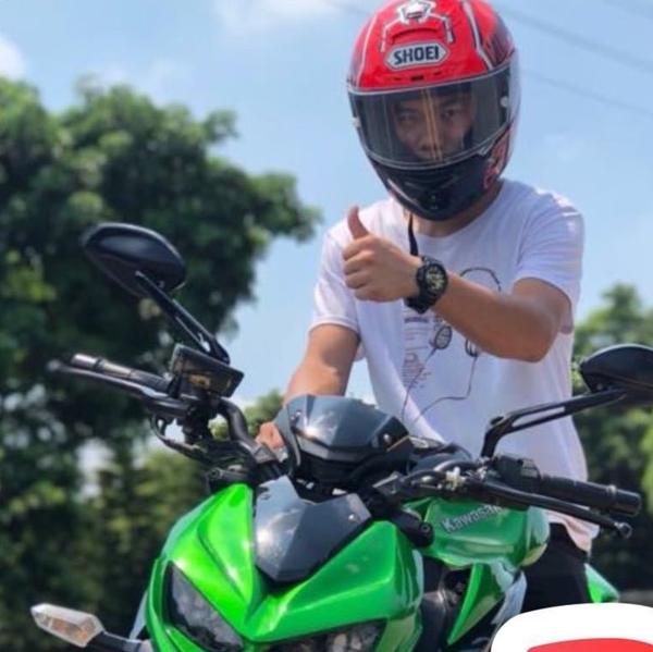 极速机车汇小阿刚头像