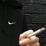 小奋斗16的个人资料头像