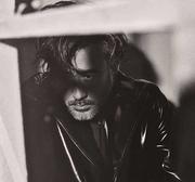 凛风前行的个人资料头像