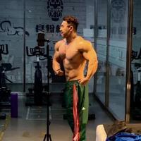 视野弗雷德6n7头像