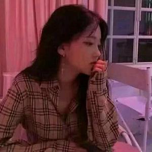 这夜色有点甜头像