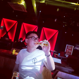 沉默的小吉哥头像