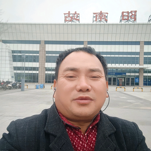 文华哥爱唱歌头像