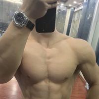 无了个大语718头像