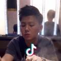 YZY头像