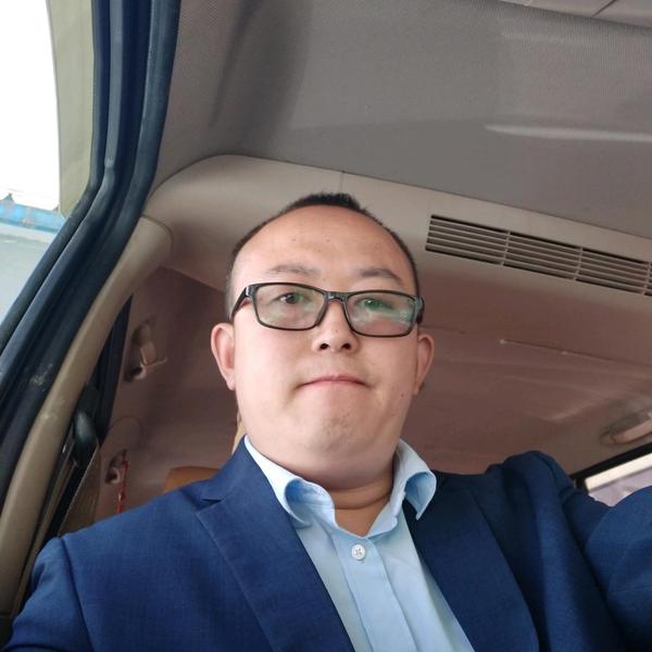 底盘整备顾问头像