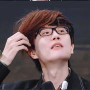 头不秃我不慌的个人资料头像