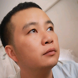 重庆邓华头像
