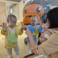 李桃子和李草莓头像