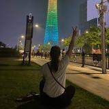 k脚大叔头像