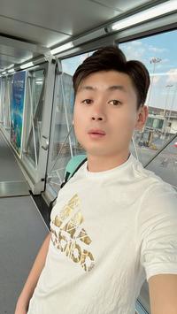 大仙与车头像