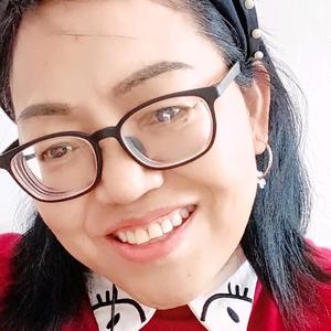 玲二姐头像