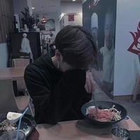 小罗爱玩车头像