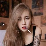 人活着就是渡劫头像