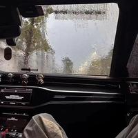 半夏柒微凉L头像