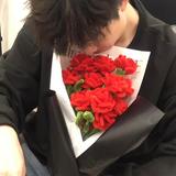 老王与小李熬夜精选馆头像