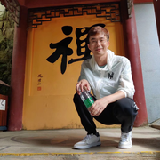小楼昨夜东风的个人资料头像