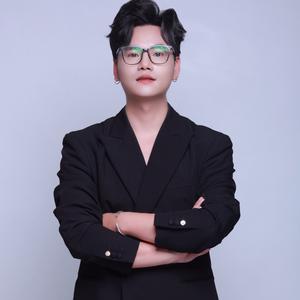 化妆造型解析蒜头大叔头像