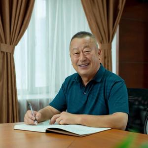 维叔嘞嘞嘞头像