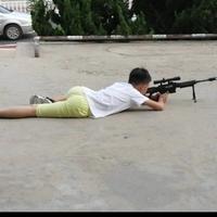 小美的哥哥头像