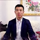 钟宝柱头像