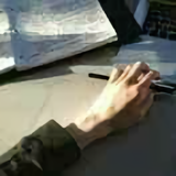 正义凛然百灵鸟v2n头像