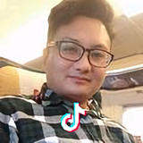 赵一鸣头像