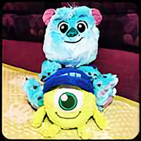 左手写字的大头头像