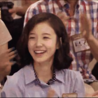 发抖的小娘们头像