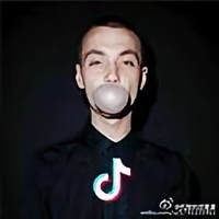 用户9492553986536头像