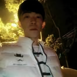 龙福697头像