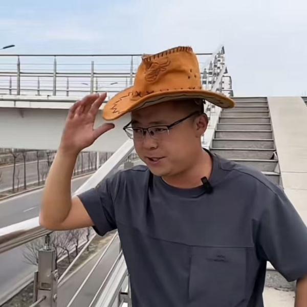 榆次赵师傅评车头像