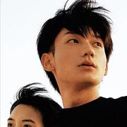 undefined的个人资料头像