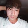 90后捡石头头像