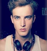 Stefanietlove的个人资料头像