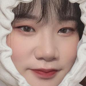 Hello小小张呀头像