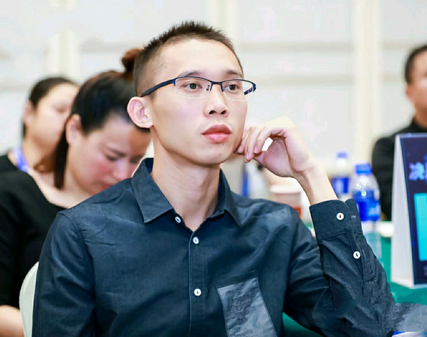 廉江奔马汽车维修中心头像