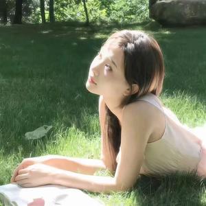 灿烂饭团fUdTuJ头像