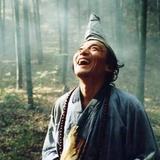 安静苦笑312头像