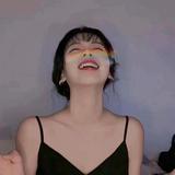 月上江江头像